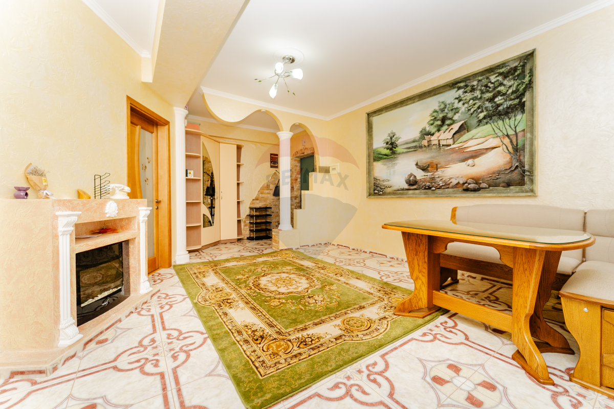 550 EUR