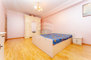 550 EUR