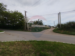 9.000 EUR