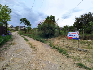9.000 EUR