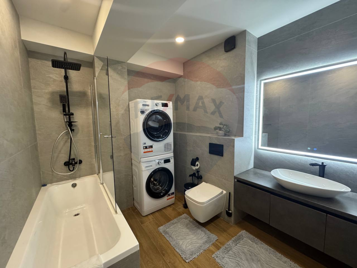 240.000 EUR