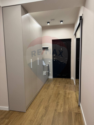 240.000 EUR