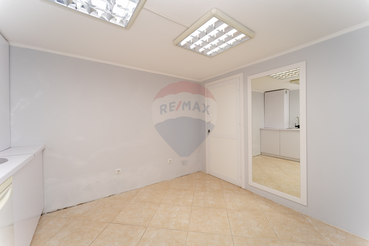 174.900 EUR