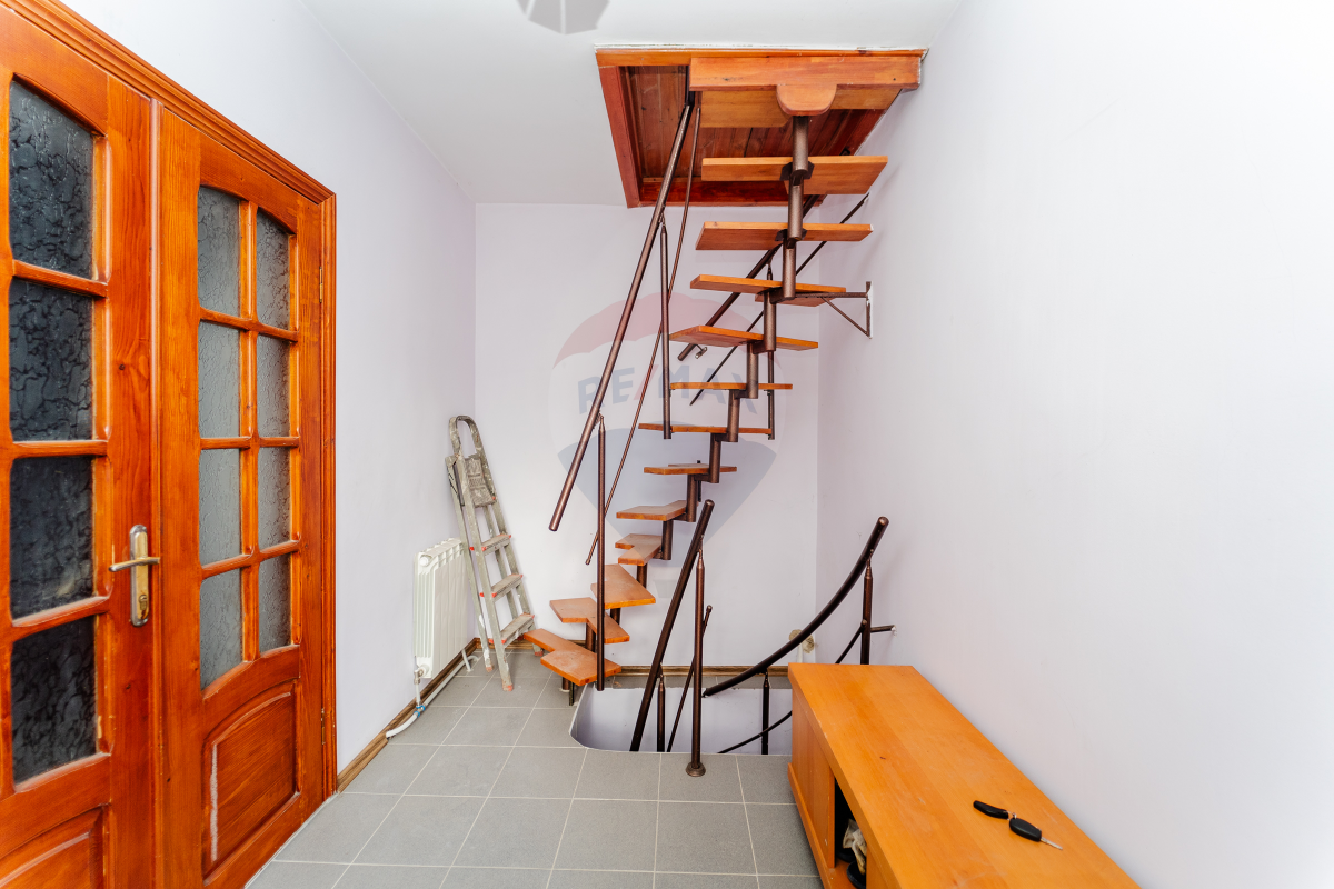 255.000 EUR