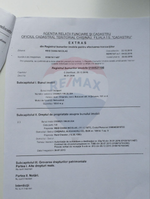 3.000 EUR