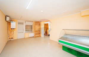 69.000 EUR