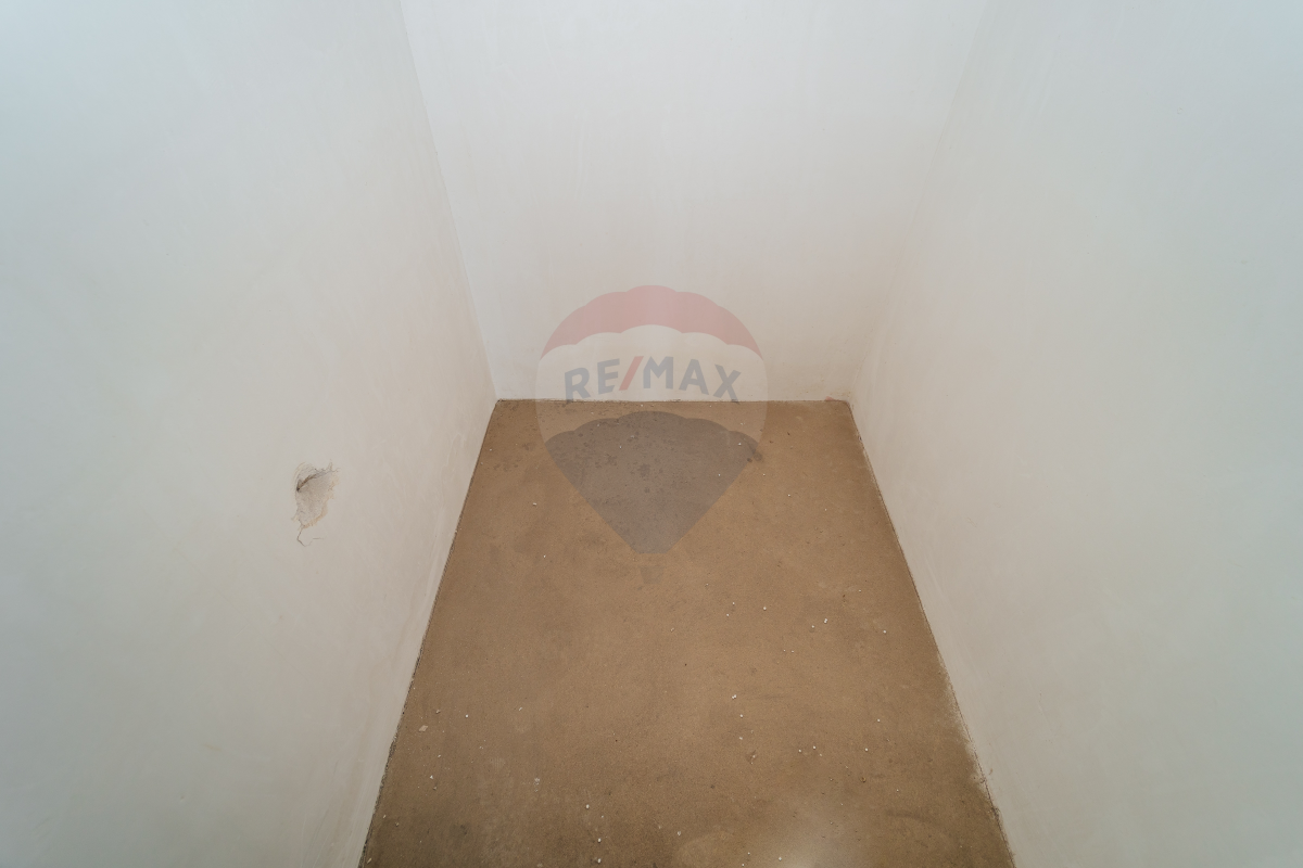 134.000 EUR