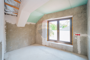 450.000 EUR