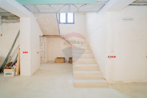 450.000 EUR