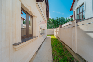 450.000 EUR