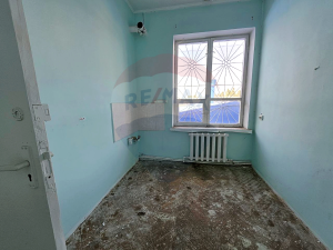 544.000 EUR