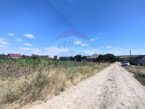 6.800 EUR