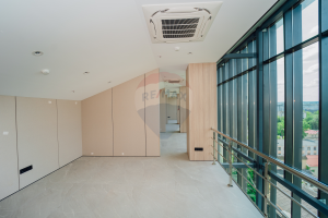 3.630 EUR